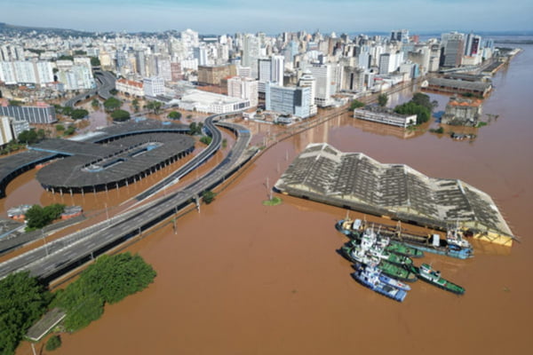 Vista aérea RS - Estado de calamidade pública após enchentes causadas pela forte chuva atingiram o estado brasileiro do Rio Grande do Sul RS - Metrópoles