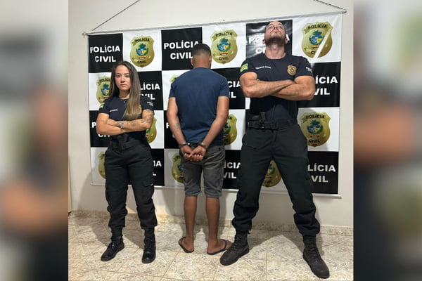 A Polícia Civil do Estado de Goiás (PCGO), por meio da Delegacia de Alto Paraíso (GO), prendeu, na tarde dessa quarta-feira (8/5), um homem suspeito de abusar sexualmente de um garoto durante 6 anos em São João d'Aliança. 