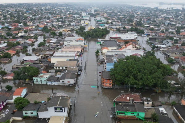 Cidade alagada - Metrópoles