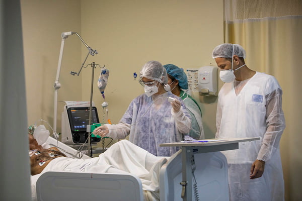 Hospital Ronaldo Gazolla, referência no tratamento de Covid no Rio de janeiro pacientes uti