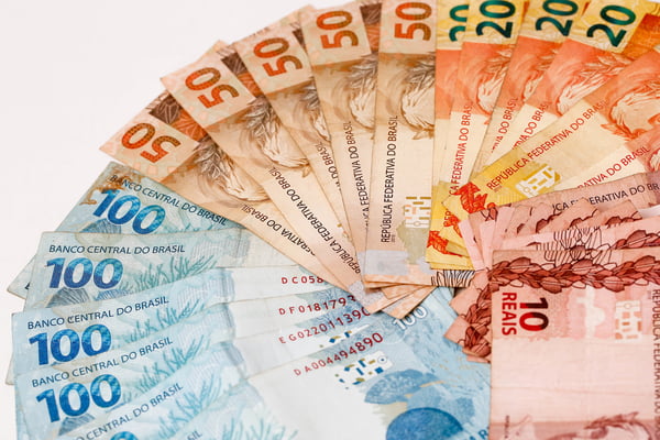 Notas de dinheiro – Brasília(DF), 06/10/2015