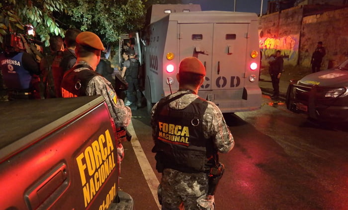 WP_Agentes-Forca-Nacional-Seguranca-atacados-Complexo-Mare-durante-Rio-2016_00108102016