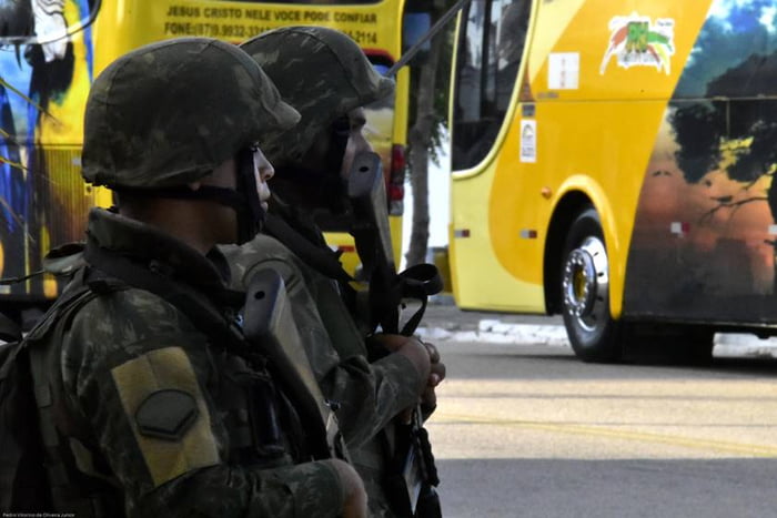 FORÇAS ARMADAS PATRULHAS RUAS DE NATAL