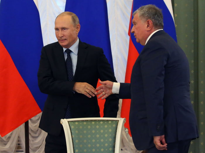 Russian President Vladimir Putin and Igor Sechin
