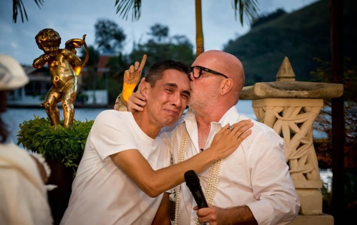 Eder Meneghine e Hugo Oliveira se casaram na última terça-feira (7)