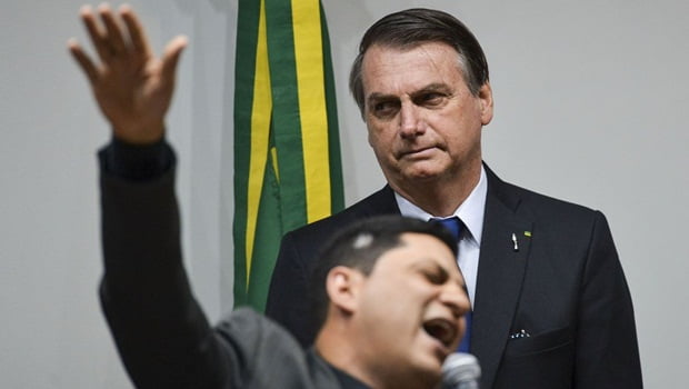 Jair Bolsonaro em culto