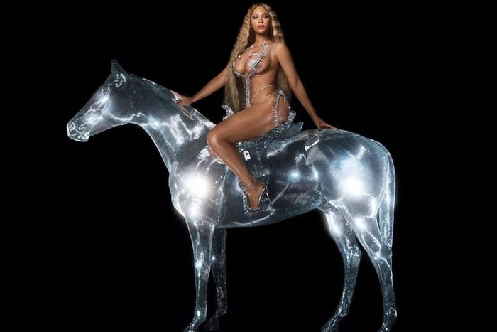 Capa do álbum Renaissance, da Beyoncé