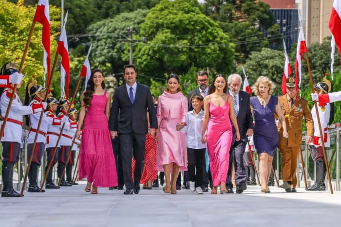 Foto colorida da cerimônia de posse do governador de Curitiba, Ratinho Junior - Metrópoles