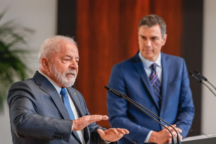 Lula e Pedro Sánchez