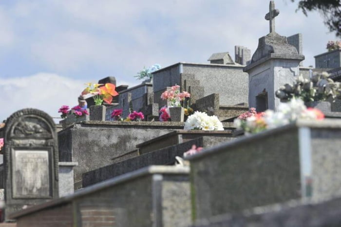 Imagem colorida mostra Cemitério em Santa Catarina para ilustrar matéria sobre homem que foi enterrado ao lado de seu assassino - Metrópoles