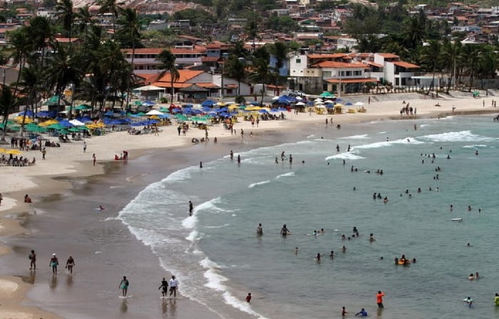 Imagem colorida de praia de Gaibu, Pernambuco - Metrópoles
