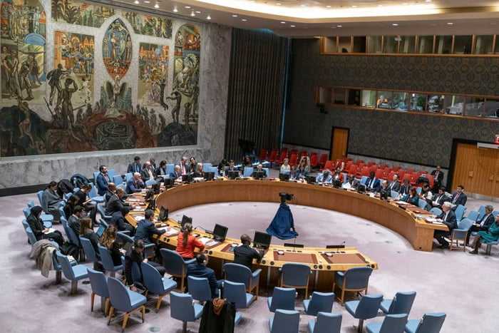 Imagem colorida mostra o conselho de segurança da Organização das Nações Unidas, em Nova Iorque eua - Metrópoles