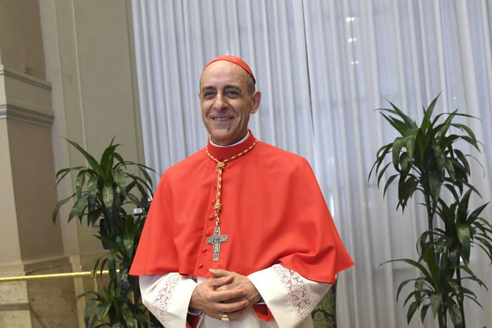 Imagem colorida mostra cardeal Victor Manuel Fernandez - Metrópoles