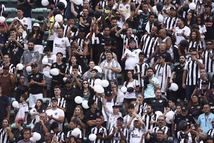 Botafogo e Nova Iguaçu jogam em Brasília realizado pelo Metrópoles Sports, no estádio Bezerrão, pelo Campeonato Carioca – Metrópoles 7