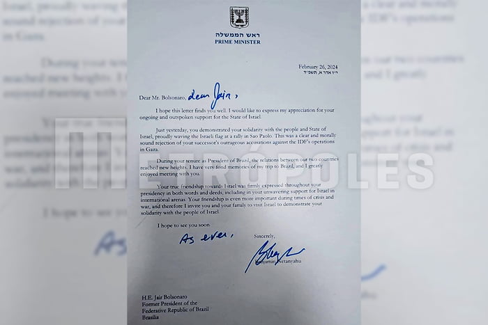 Imagem mostra carta do primeiro-ministro de Israel, Benjamin Netanyahu, para o ex-presidente Jair Bolsonaro