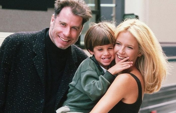 John Travolta, Kelly Preston e um dos filhos do casal, Jett Preston - Metrópoles