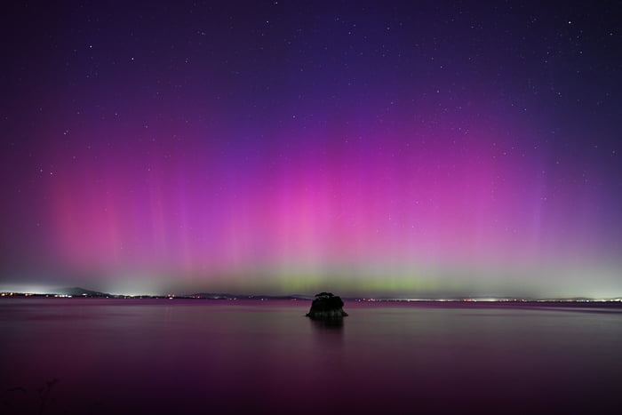 Aurora boreal na Califórnia, Estados Unidos